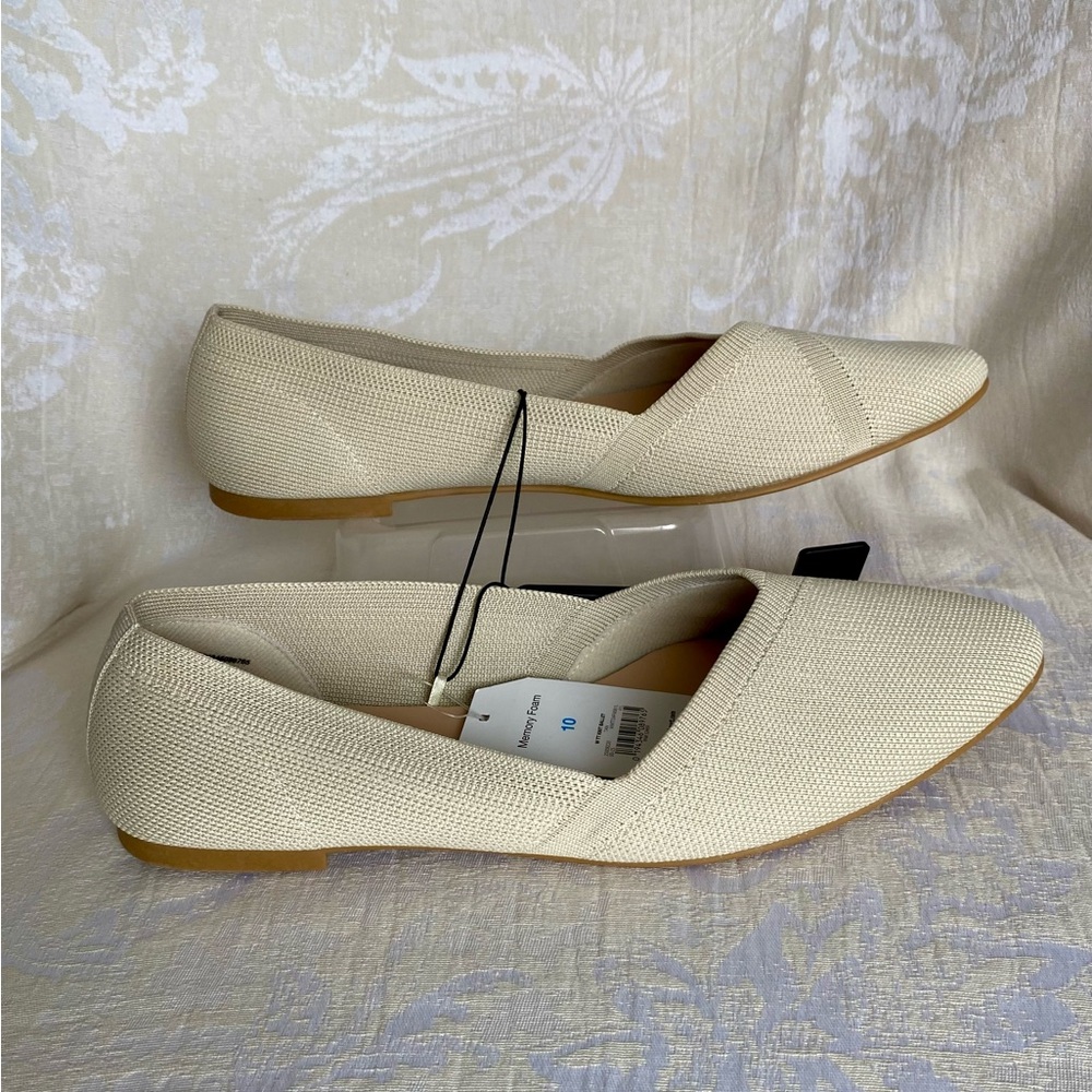 Time and Tru Knit Flats - Picture 8 of 12